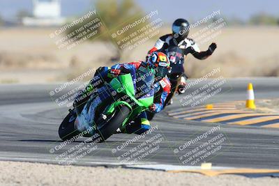 media/Feb-04-2024-SoCal Trackdays (Sun) [[91d6515b1d]]/9-Turn 15 (130pm)/